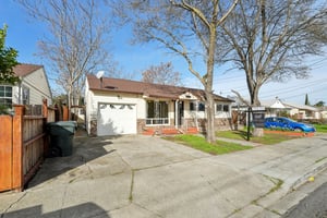 1932 Birch Ave, Antioch, CA 94509-001.jpg