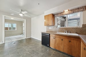 1932 Birch Ave, Antioch, CA 94509-031.jpg