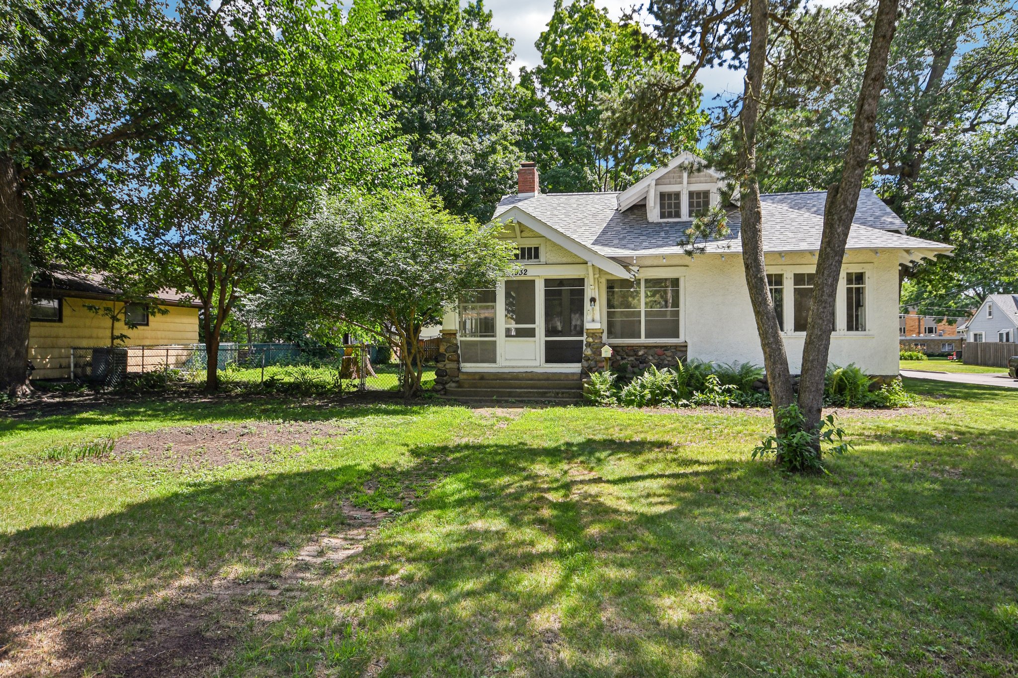 Birch Lake Ave-S1807-004.jpg