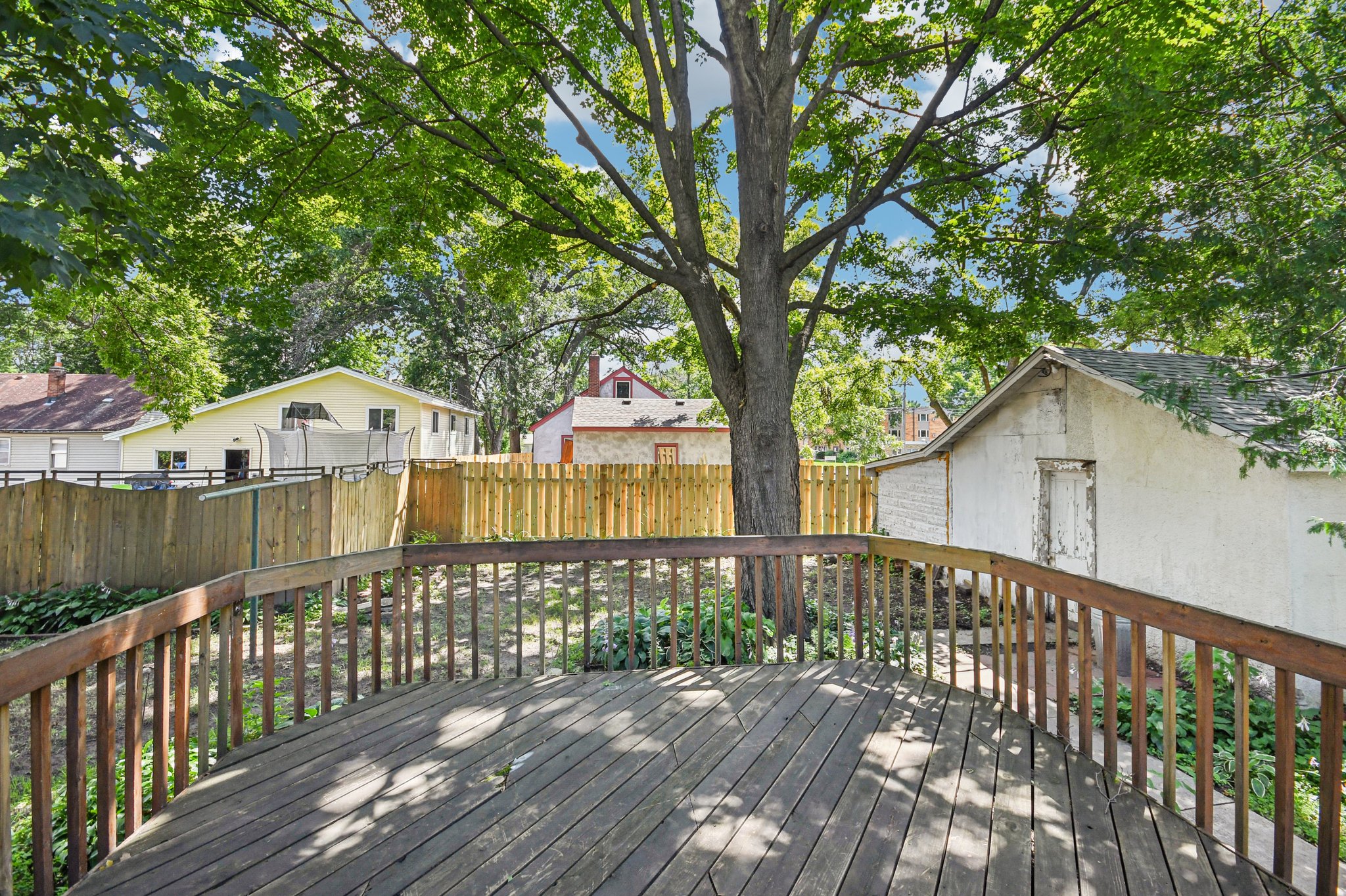 Birch Lake Ave-S1807-047.jpg