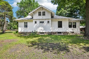 Birch Lake Ave-S1807-053.jpg