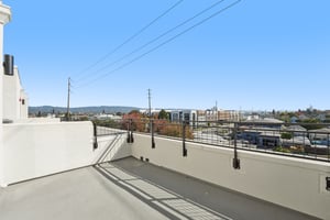 Grand St-S2210-048.jpg