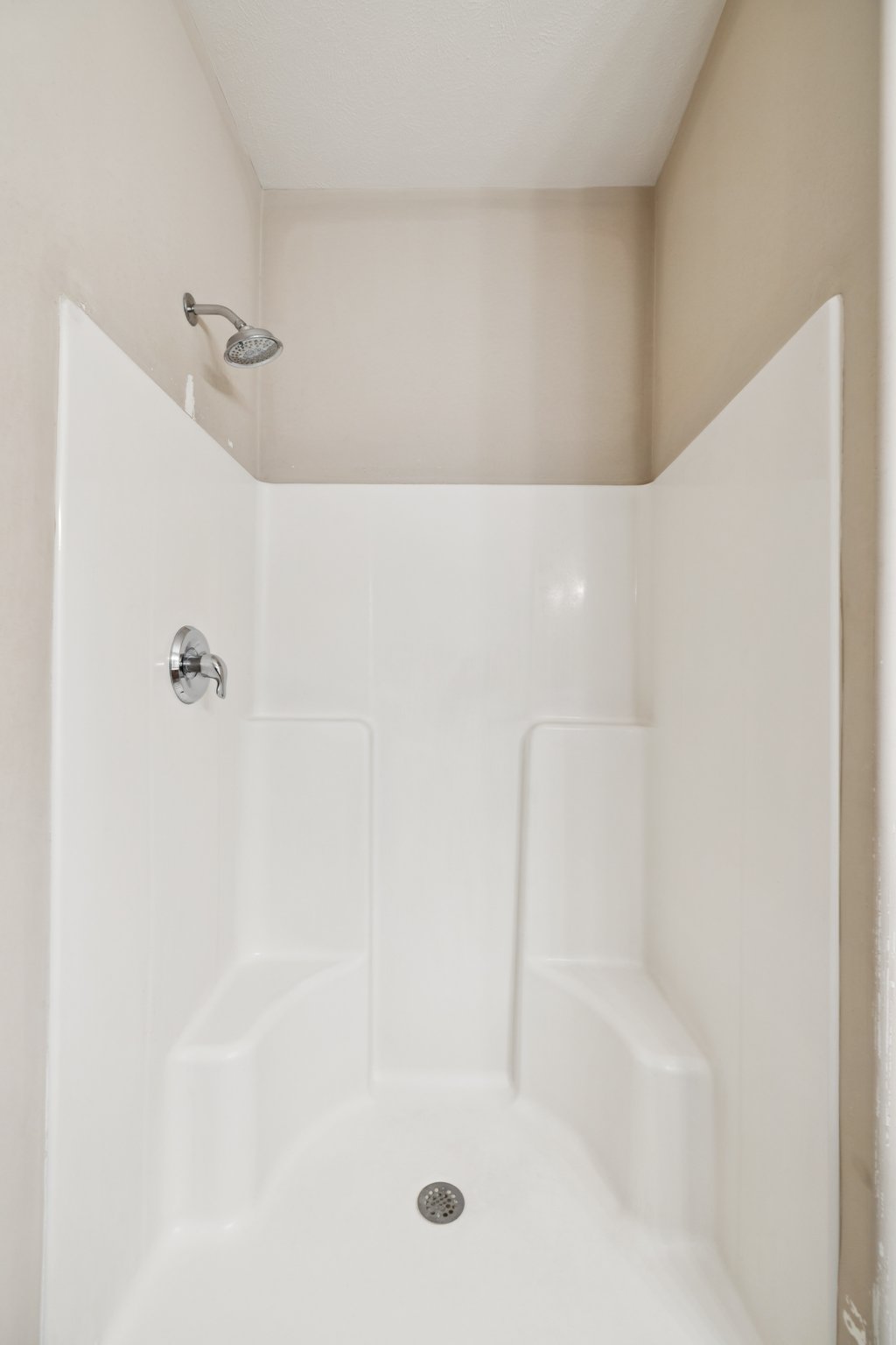 7524 - 1933 Redstone Rd_015.jpg