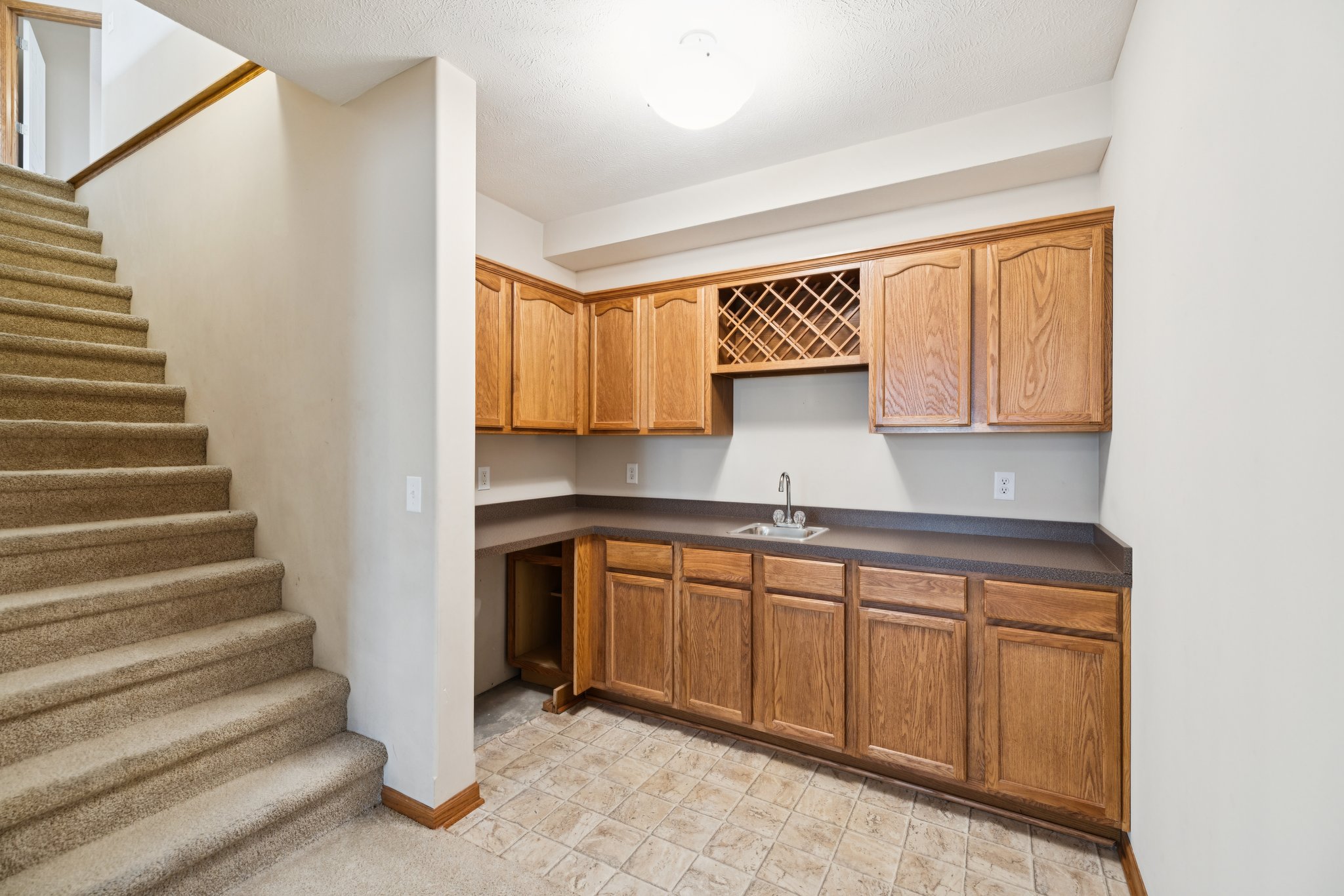 7524 - 1933 Redstone Rd_026.jpg