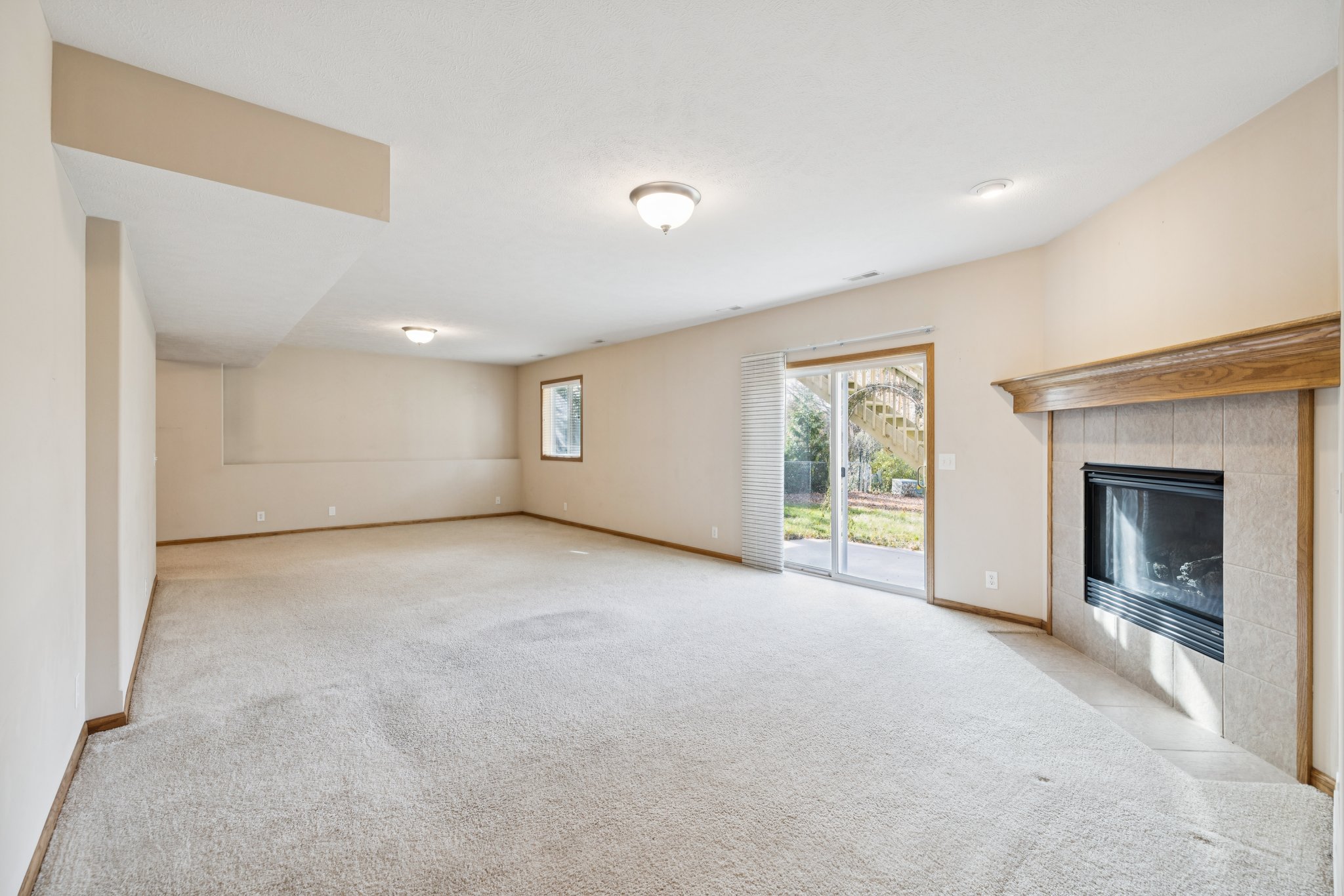 7524 - 1933 Redstone Rd_029.jpg