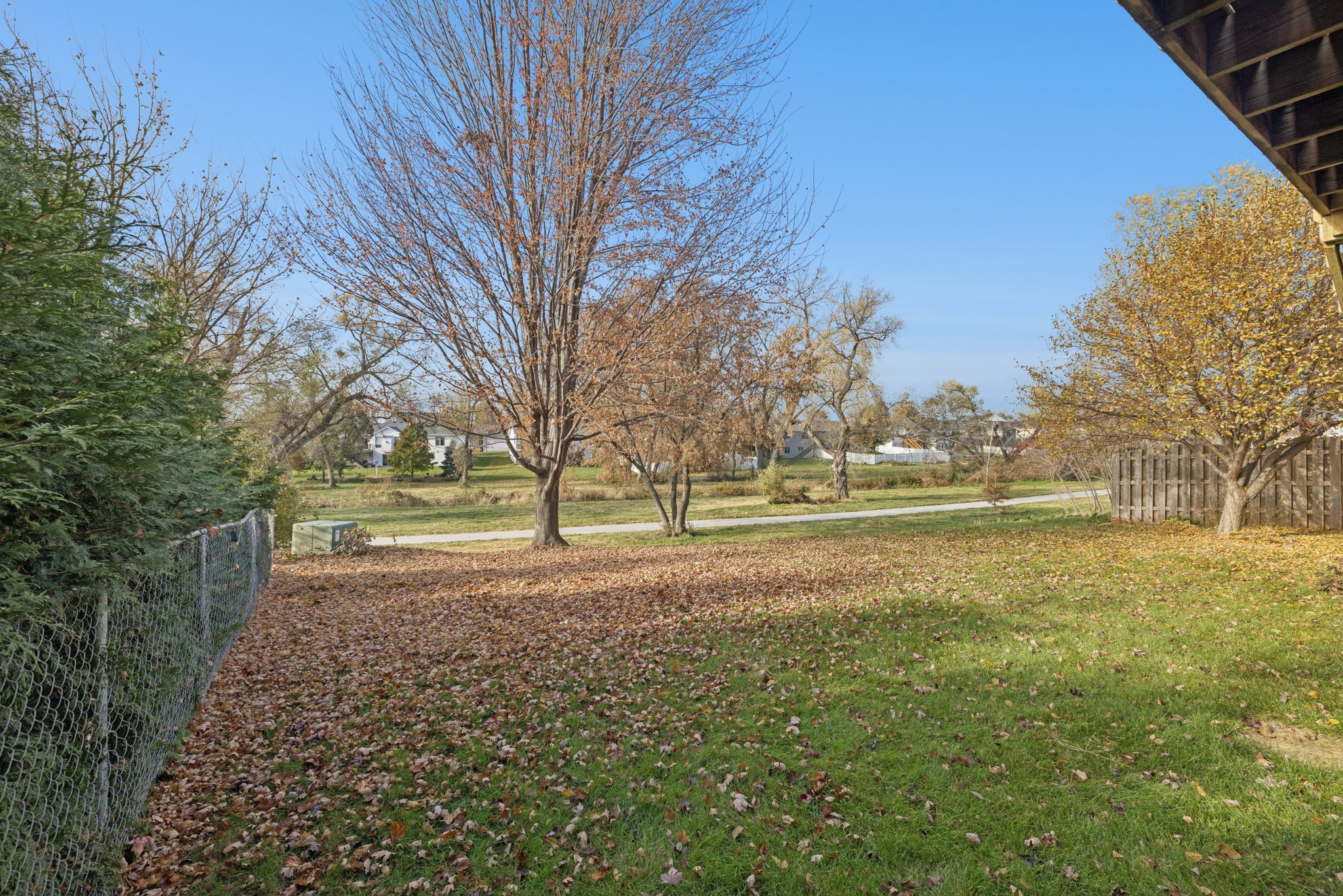 7524 - 1933 Redstone Rd_035.jpg