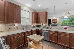 1934 Rubywood St-15