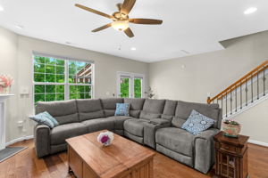 1934 Rubywood St-17