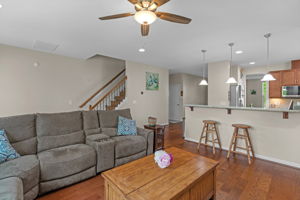 1934 Rubywood St-18