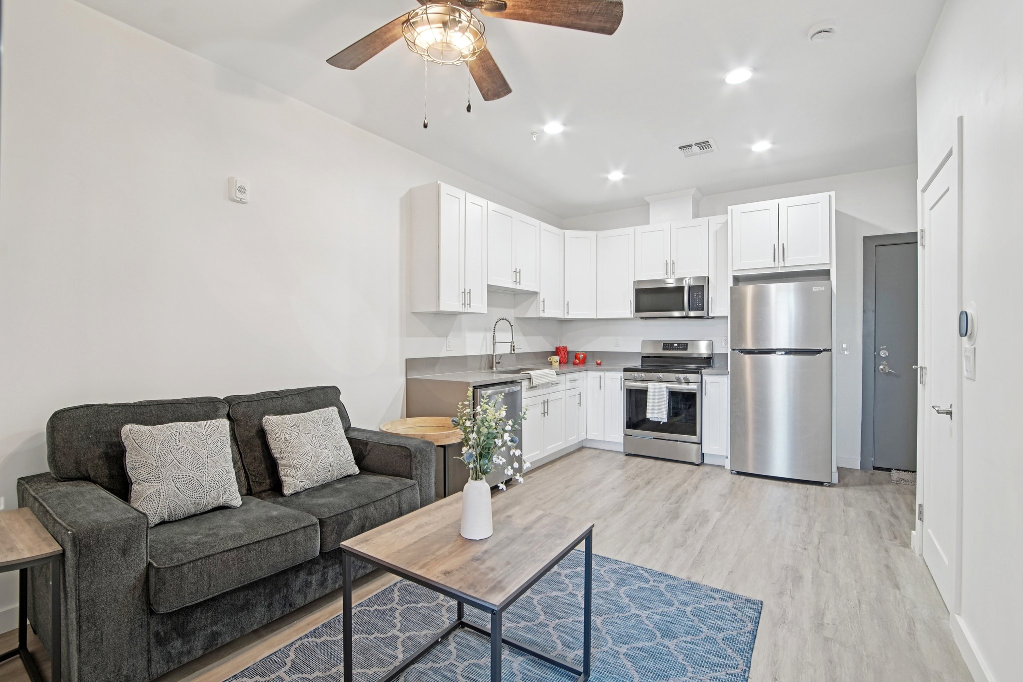 1935 E Apache Blvd unit 2029-S1803-003.jpg