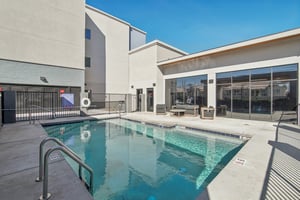 E Apache Blvd-1803-905.jpg