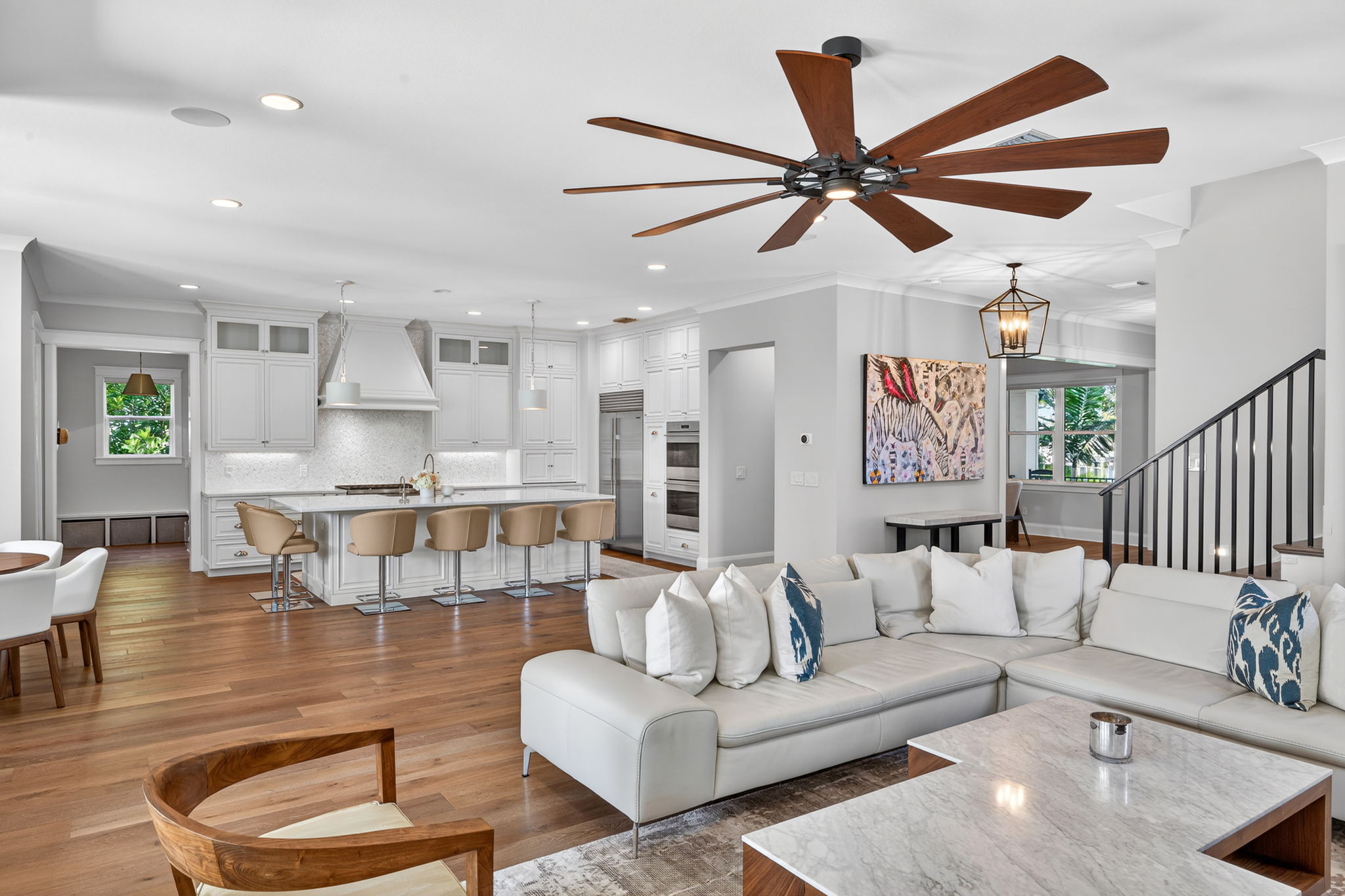 RS - Living Room 2 of 2-r