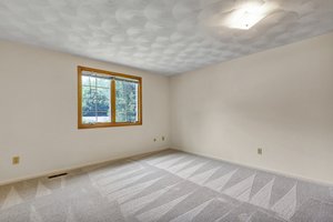  Photo 35