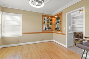 Dining Room Recessed Built-in Bar Shelves