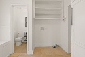 Washer & Dryer Hook-up