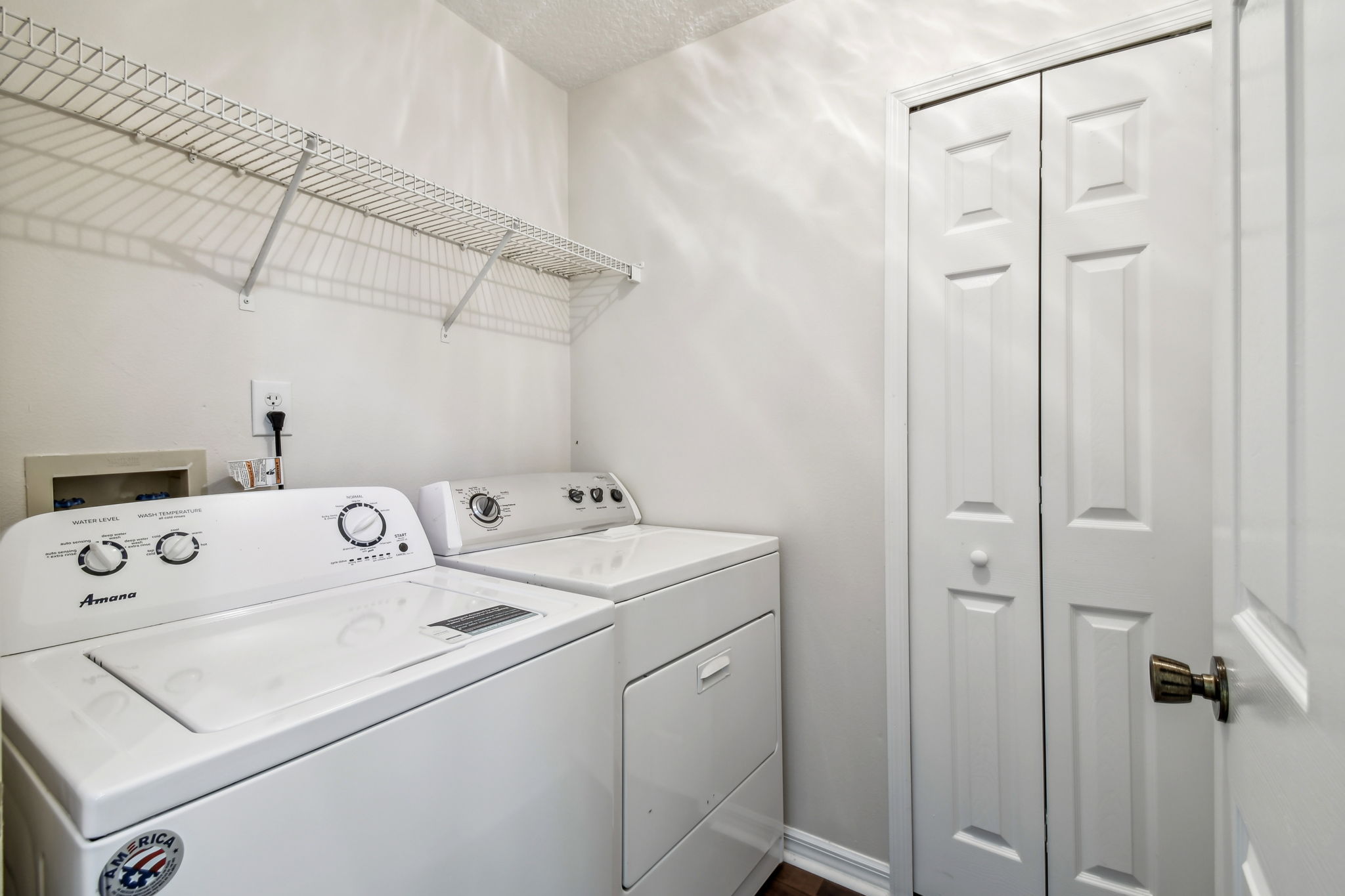Laundry room with w/d and storage closet