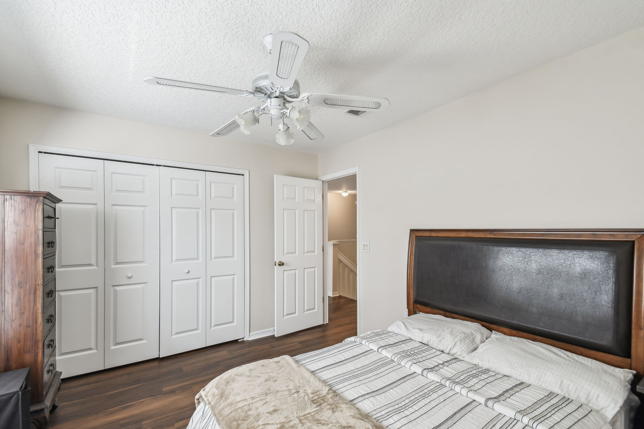 Bedroom 5 - 2nd floor