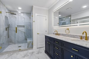 Lexington St-S2210-017.jpg