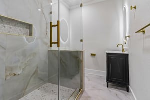 Lexington St-S2210-018.jpg