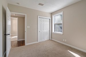  Photo 36