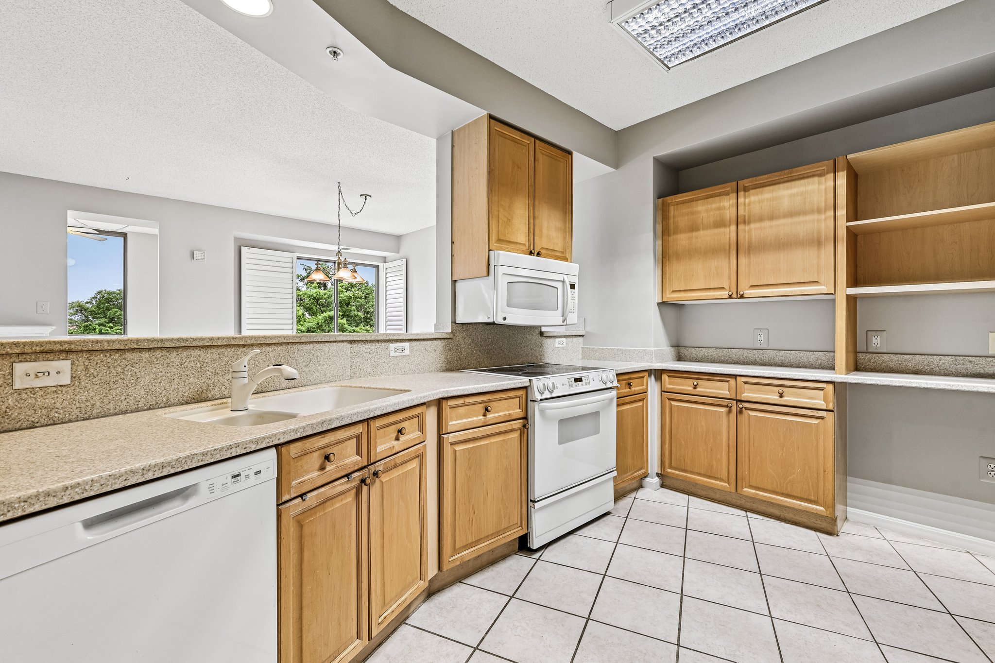 Cypress Ridge Ter 621-S1405-012.jpg