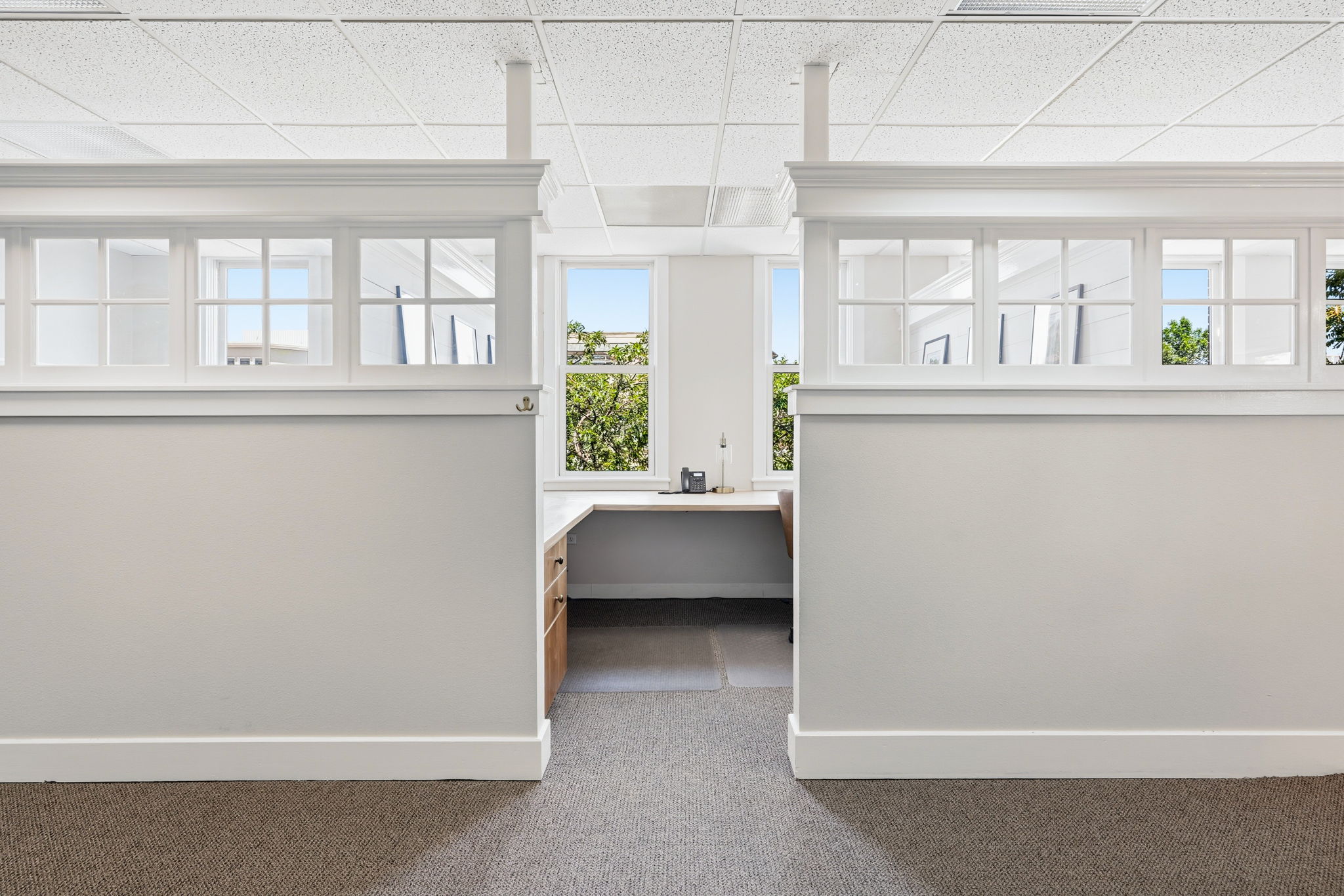  Photo 34
