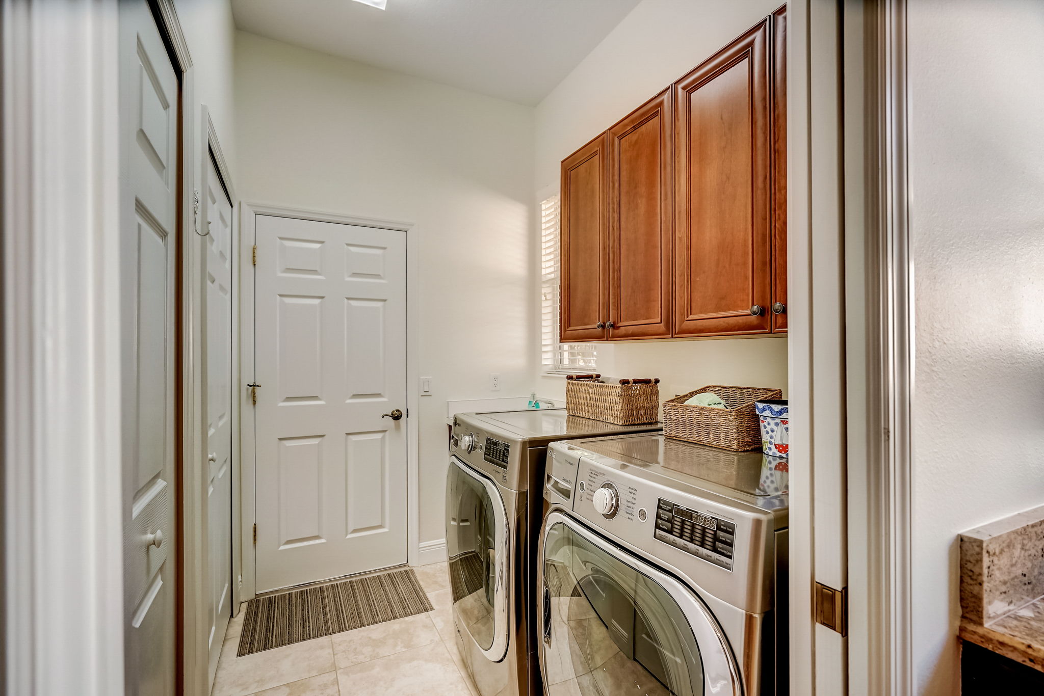 85th CT NW-031