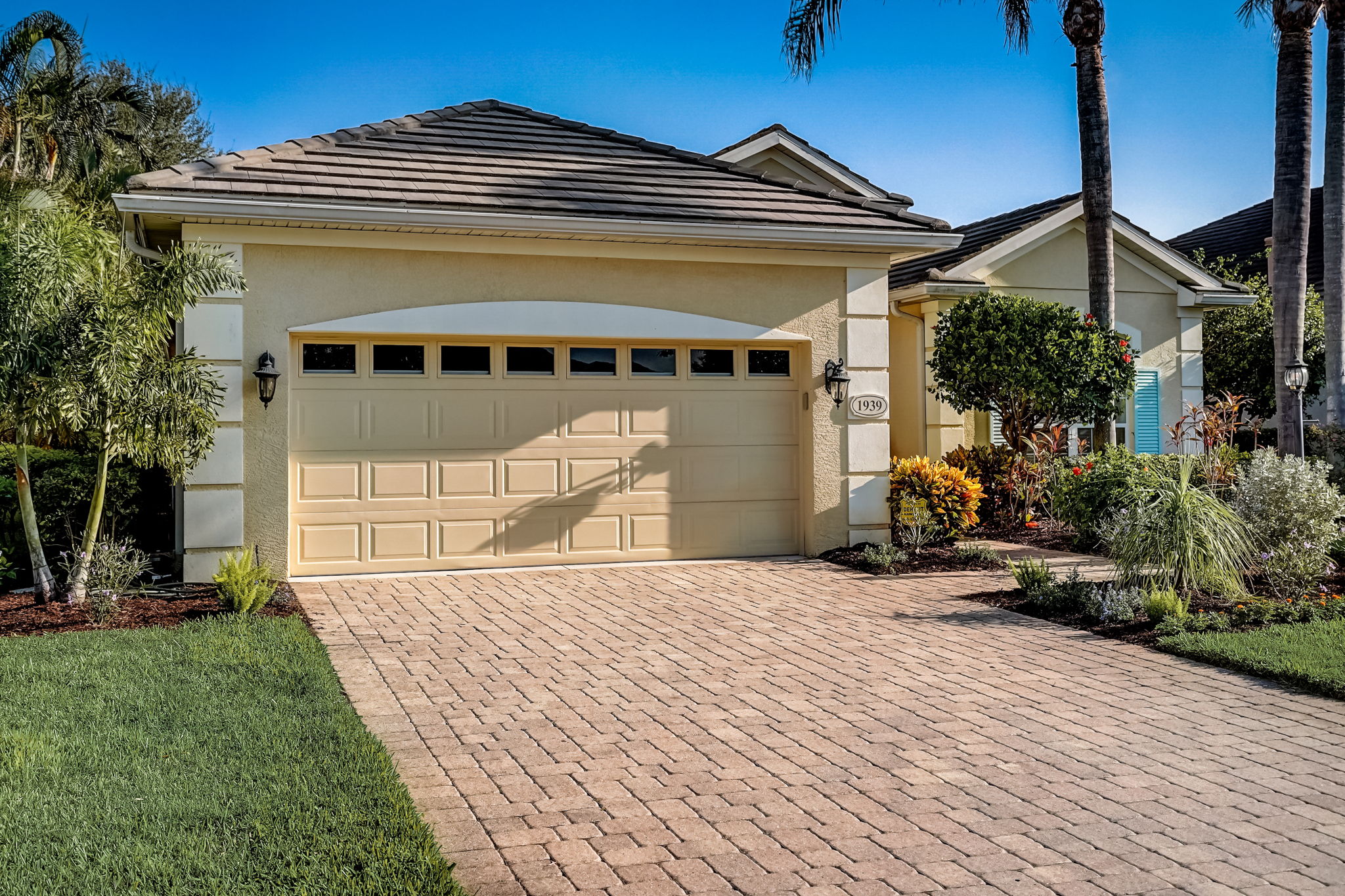 85th CT NW-007