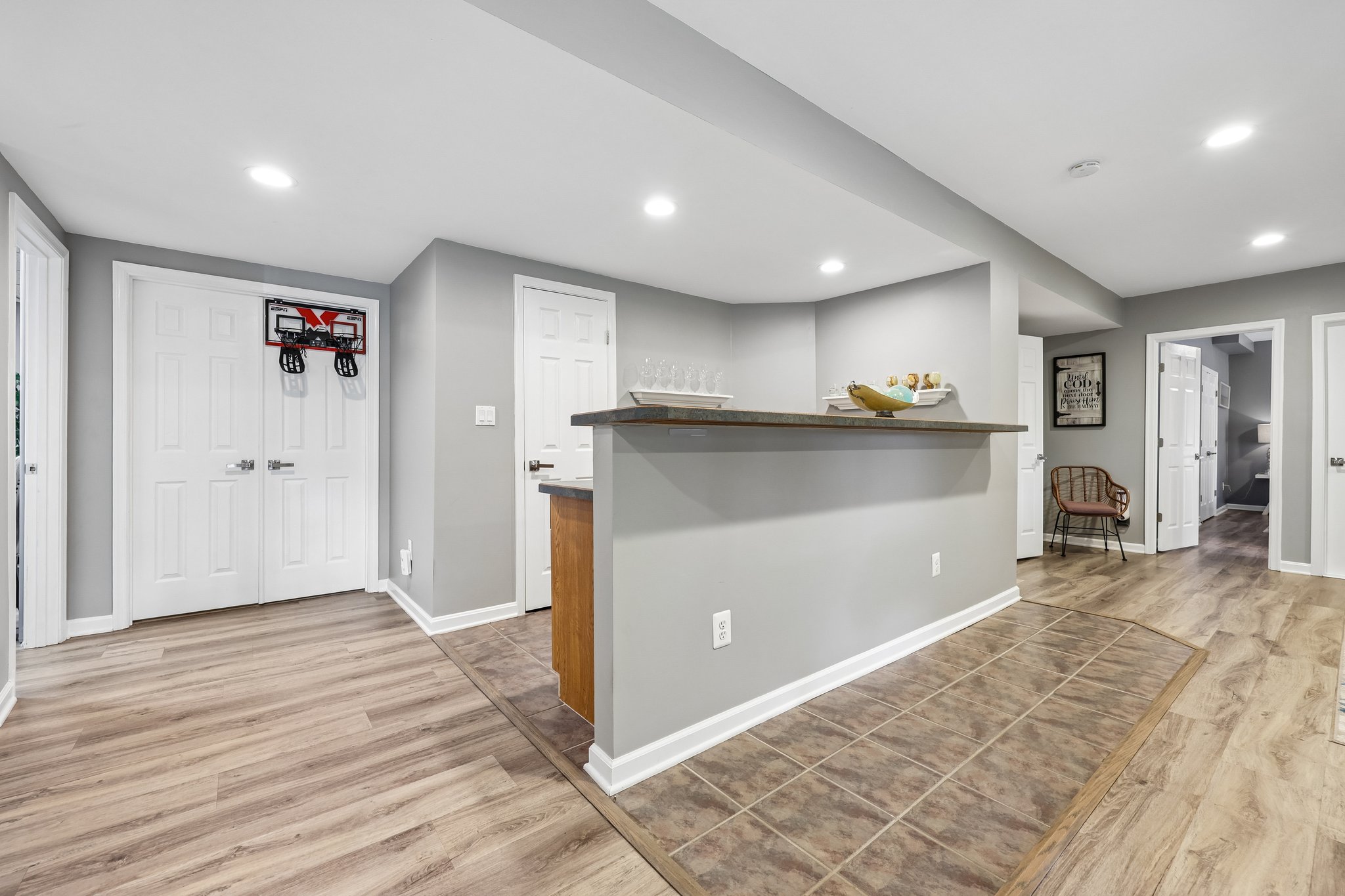 Emerald Park Dr-S2504-038.jpg