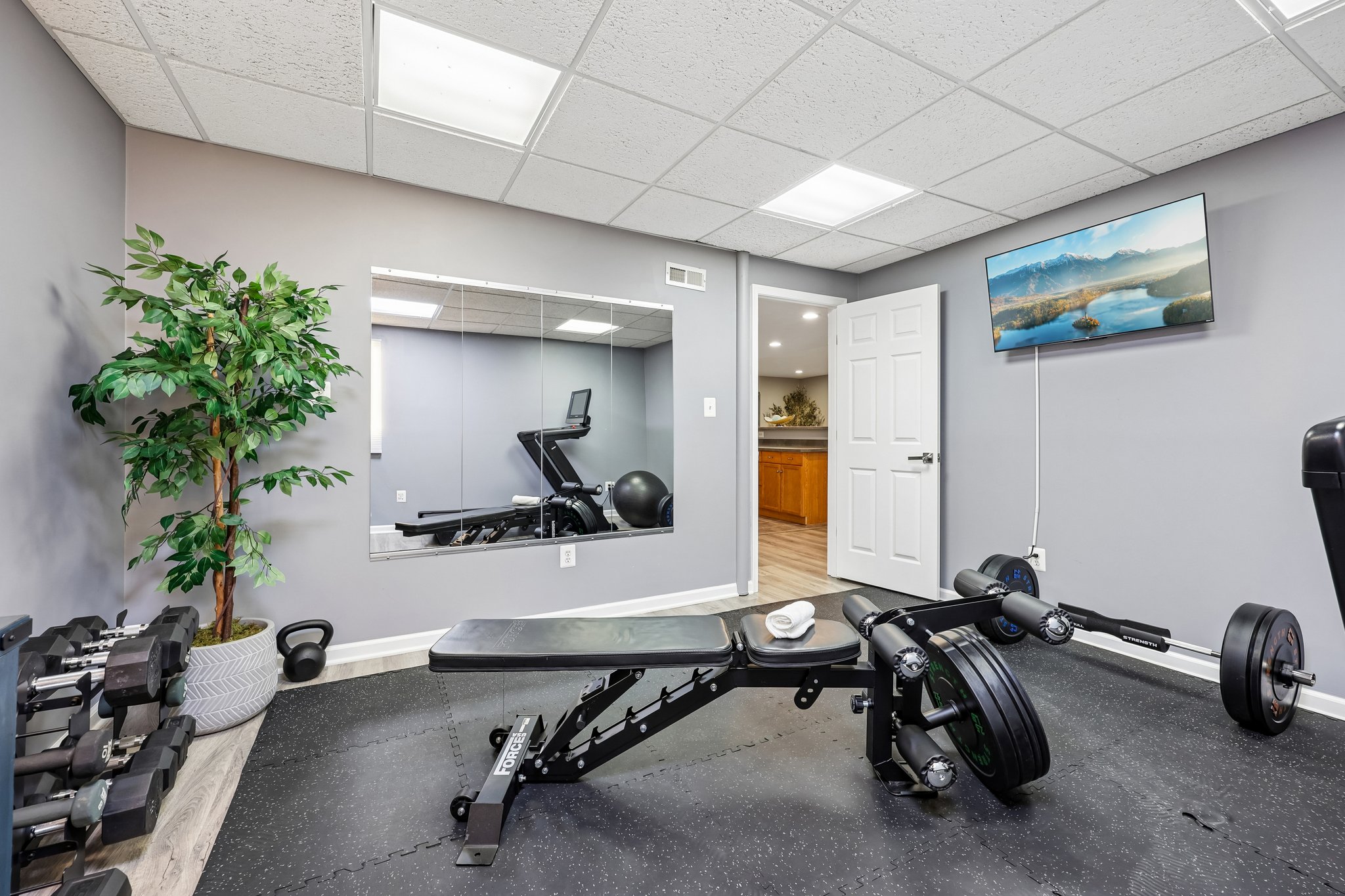 Emerald Park Dr-S2504-079.jpg
