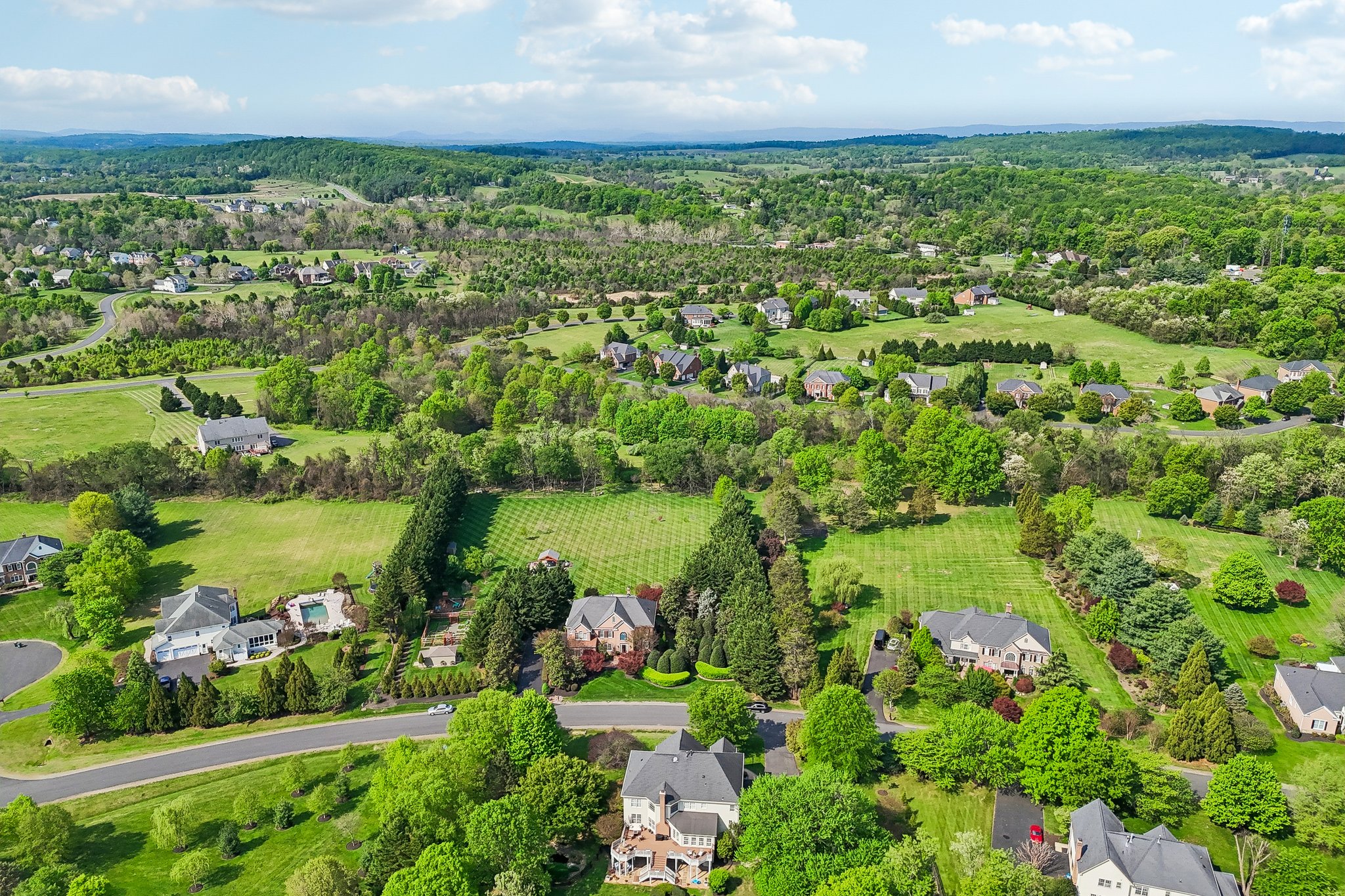 Emerald Park Dr-S2504-112.jpg