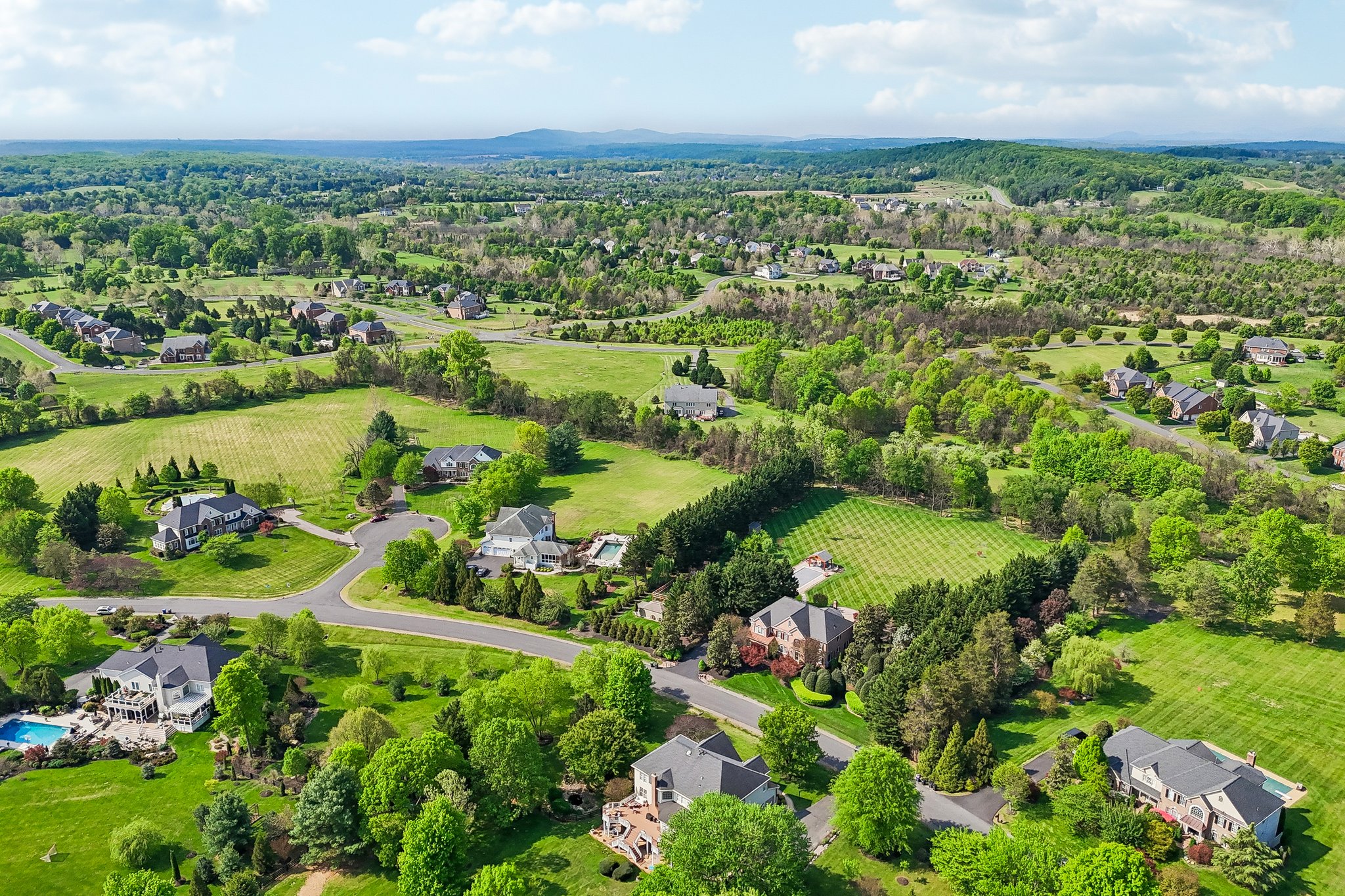 Emerald Park Dr-S2504-113.jpg