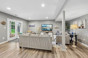 Emerald Park Dr-S2504-016.jpg