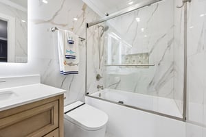 Emerald Park Dr-S2504-043.jpg