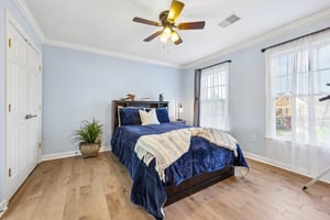 Emerald Park Dr-S2504-062.jpg