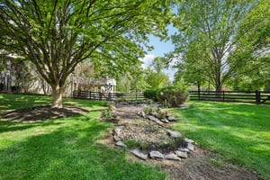 Emerald Park Dr-S2504-093.jpg