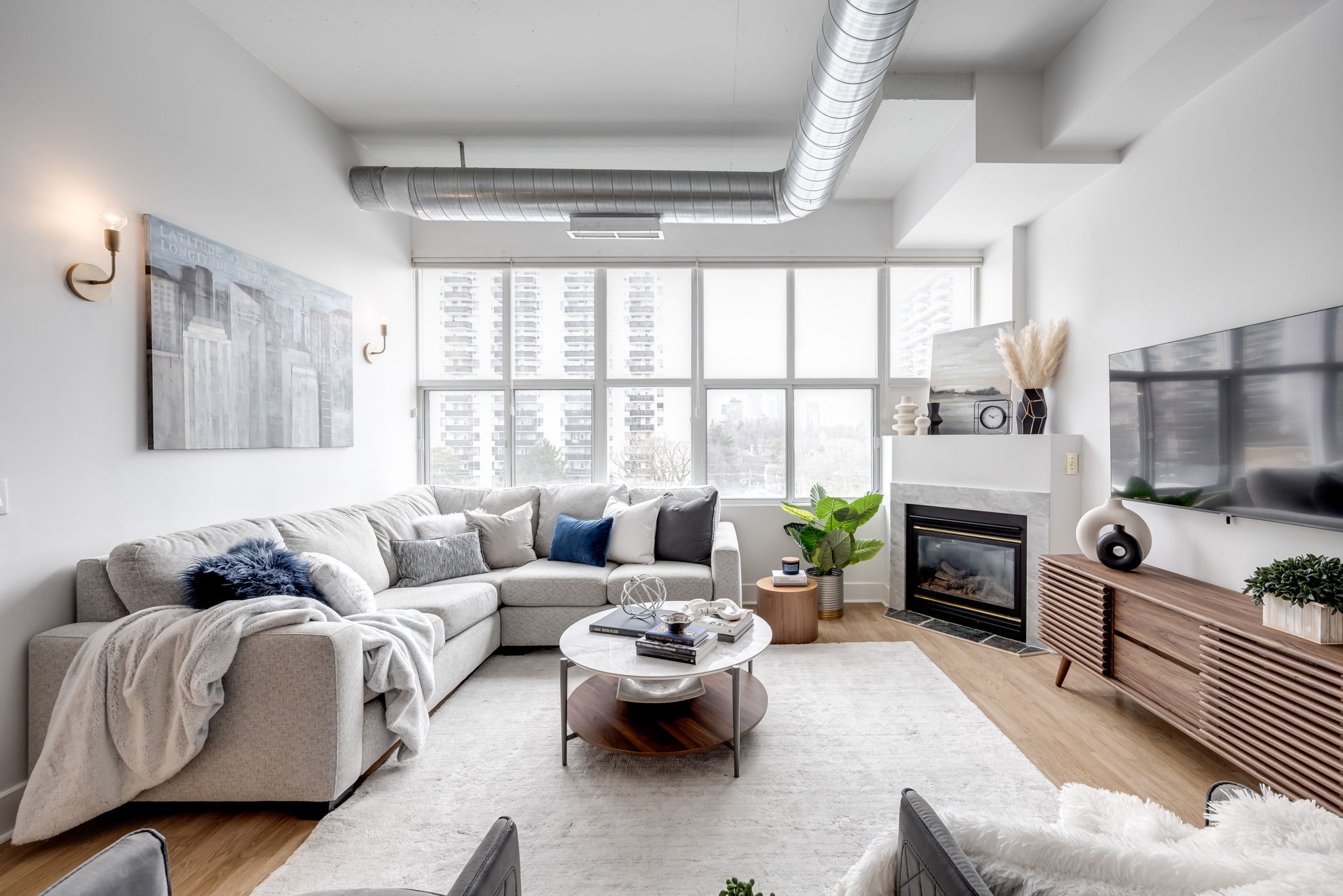 Toronto property showcase — delivered property photograph 17