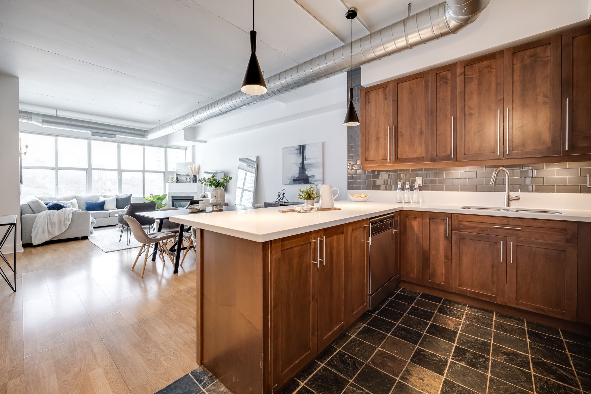 Toronto property showcase — delivered property photograph 5