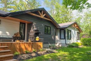  Photo 40