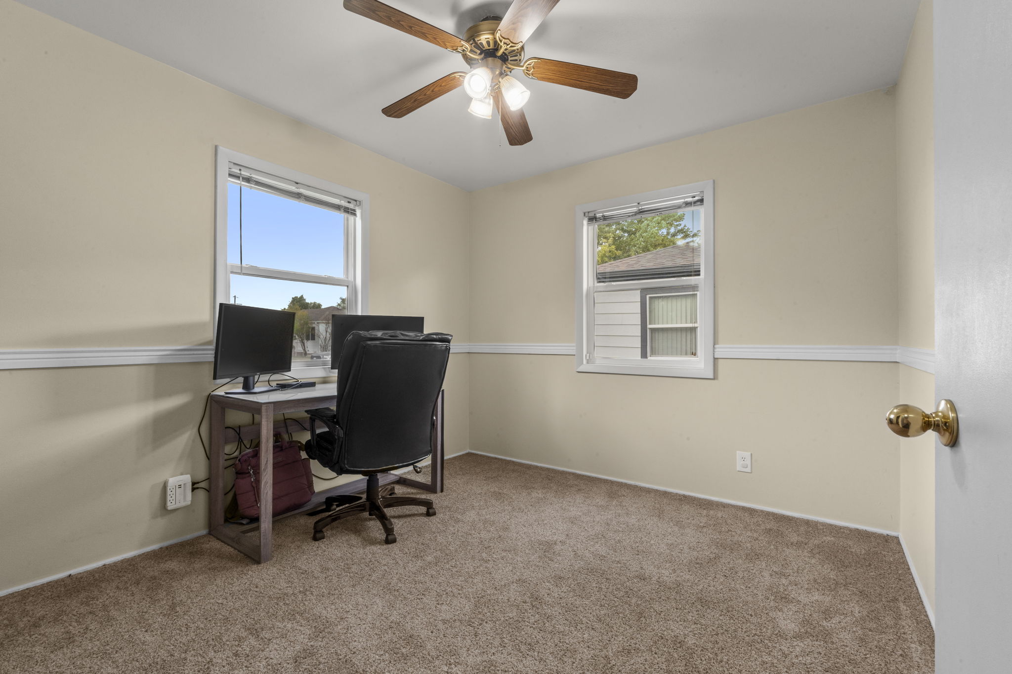  Photo 15