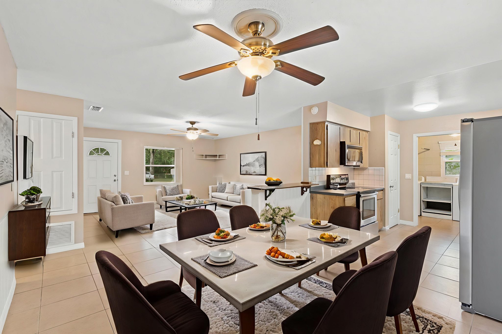 1940 Tanglewood Dr, Orange City, FL 32763 (12) virtually staged.jpeg