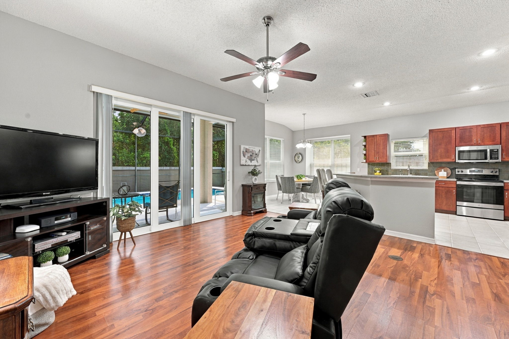 Living Room5