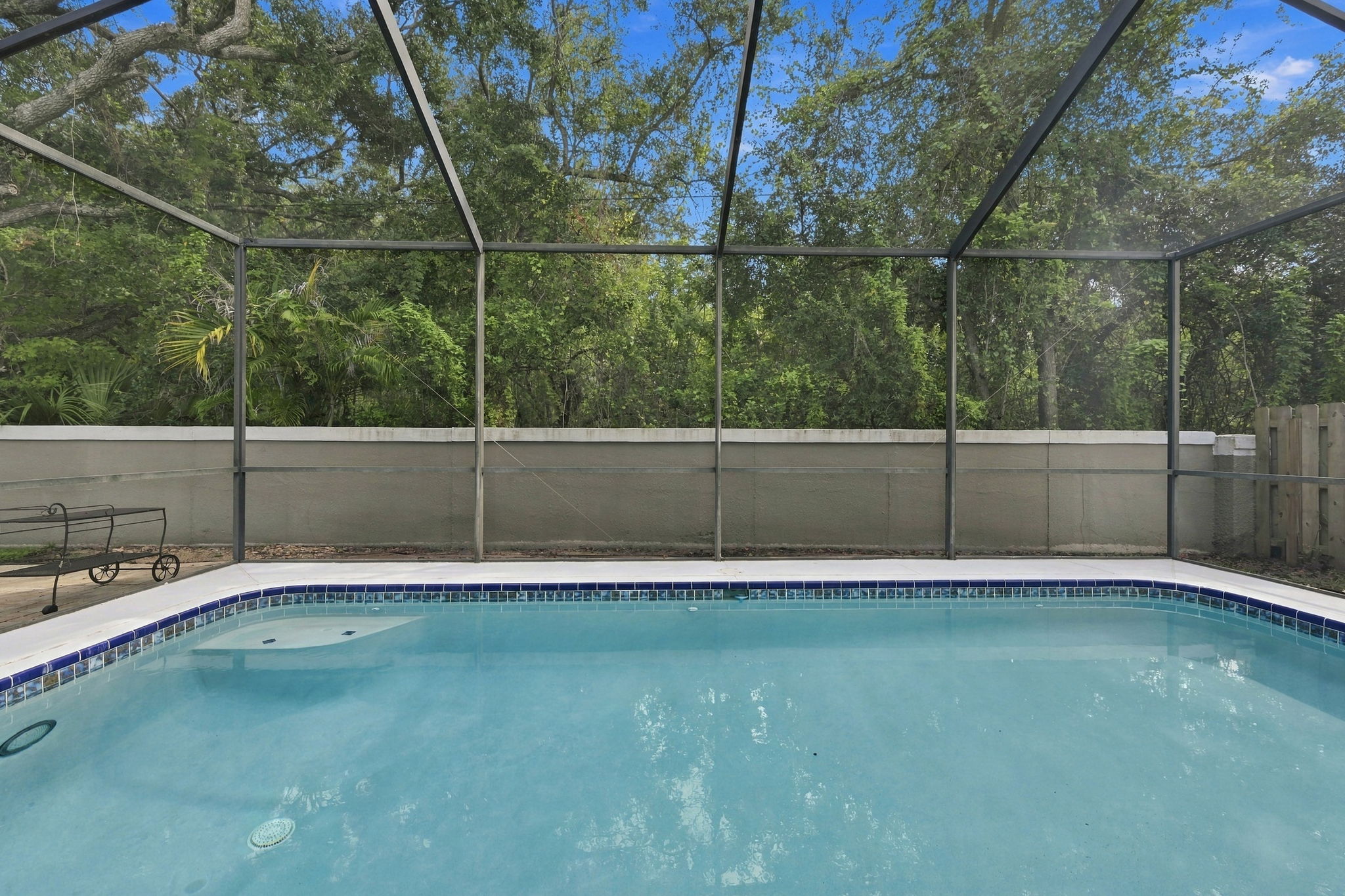 Pool2
