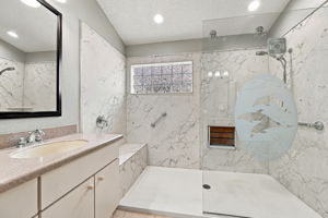 Primary Bathroom1b