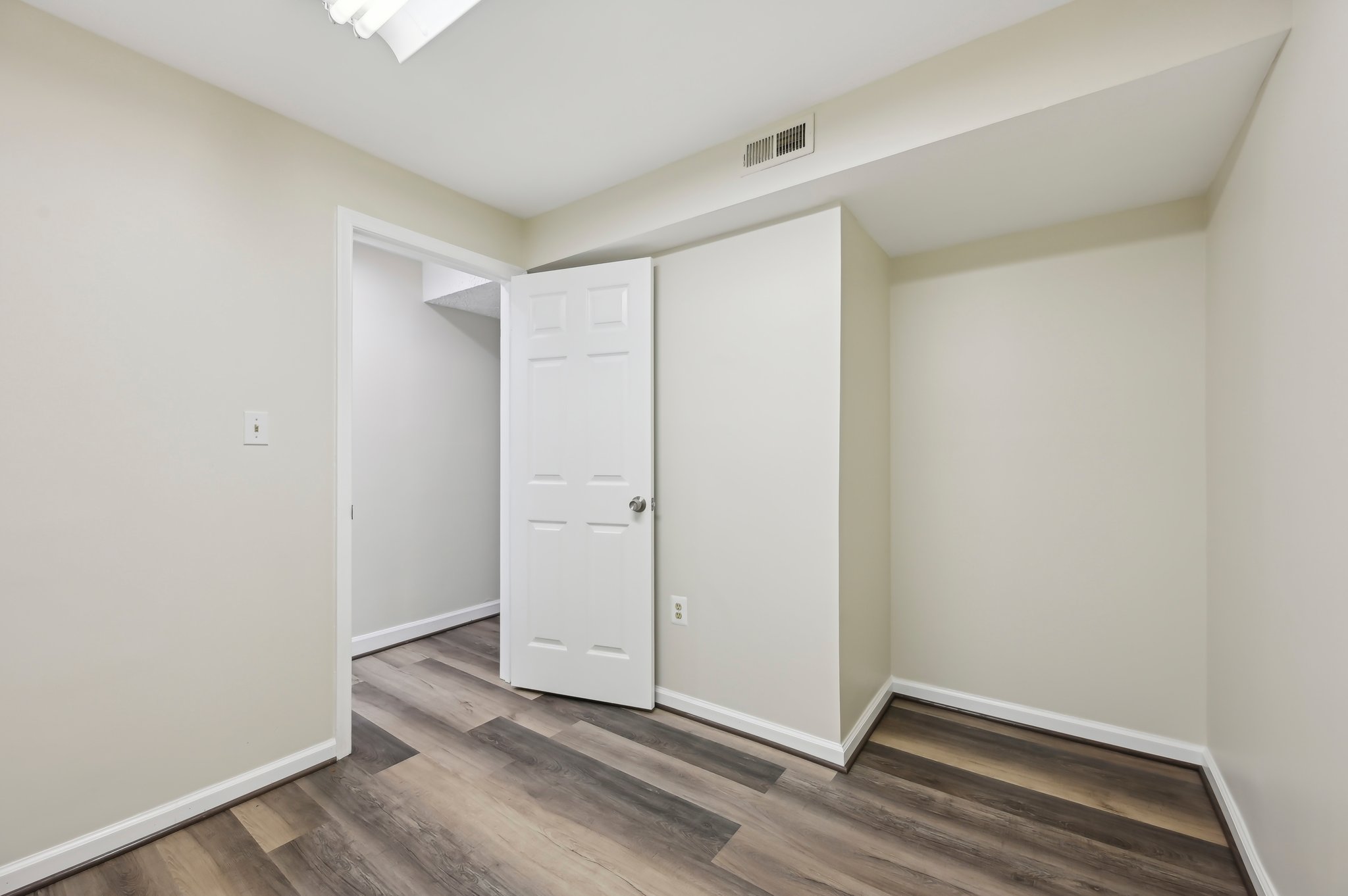 Kildonan Dr-05042025-046.jpg