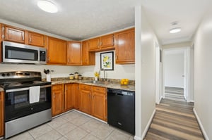 Kildonan Dr-05042025-024.jpg