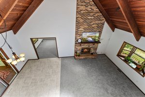  Photo 47