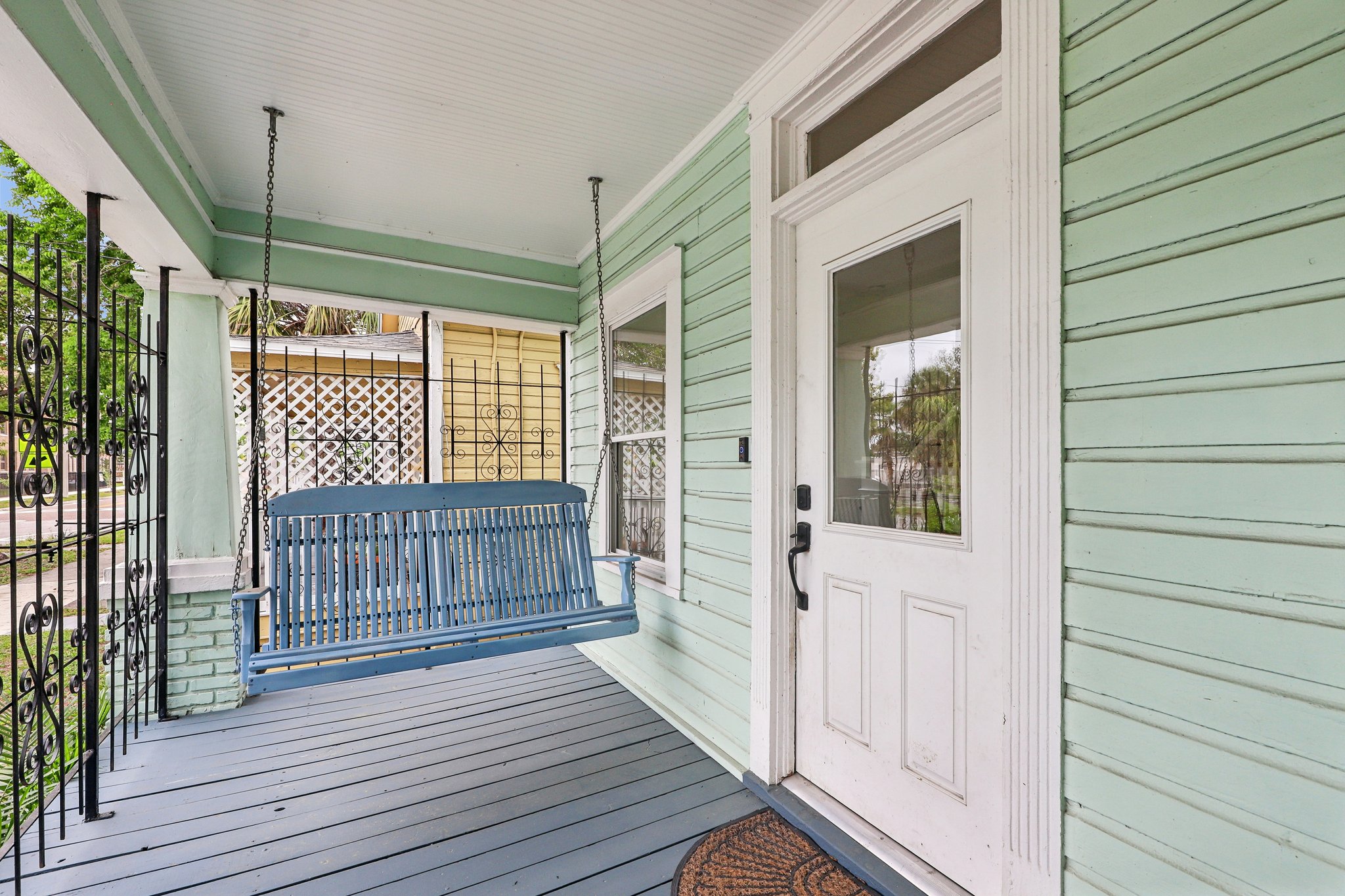 Hubbard St-S0704-006.jpg