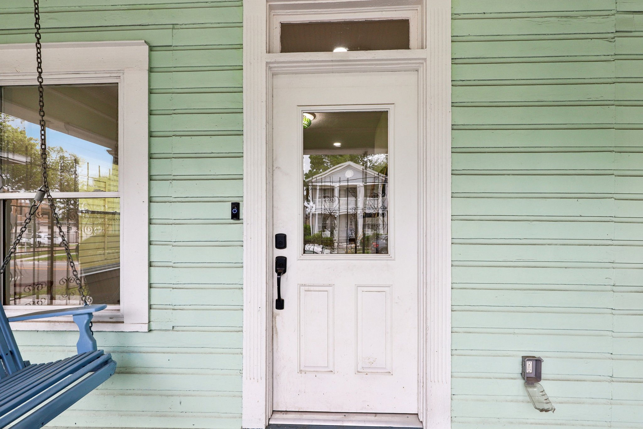 Hubbard St-S0704-007.jpg