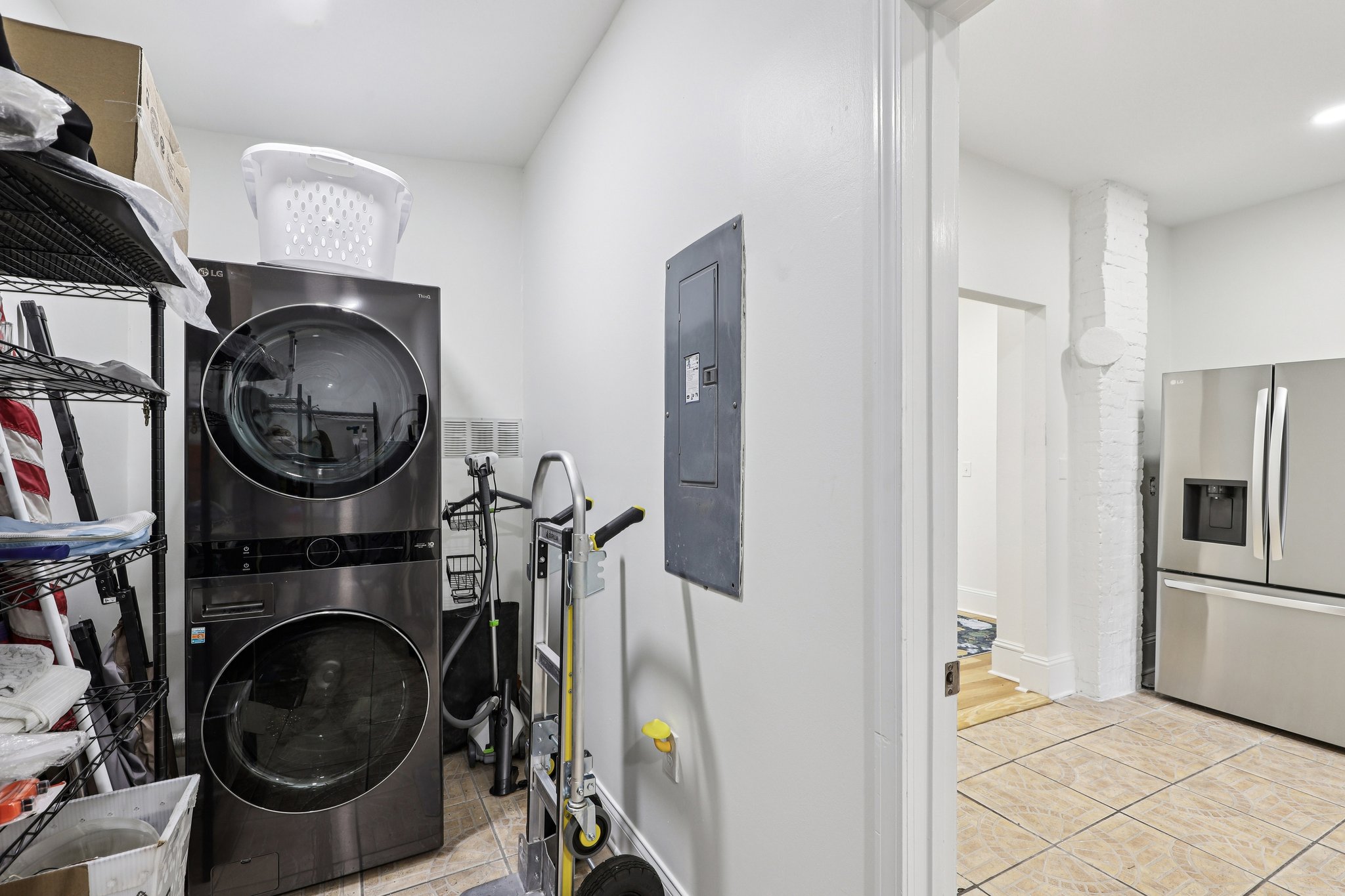 Hubbard St-S0704-020.jpg